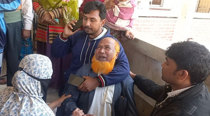 পঞ্চগড়ে ট্রাকচাপায় প্রাণ গেল শিক্ষিকার, আহত স্বামী