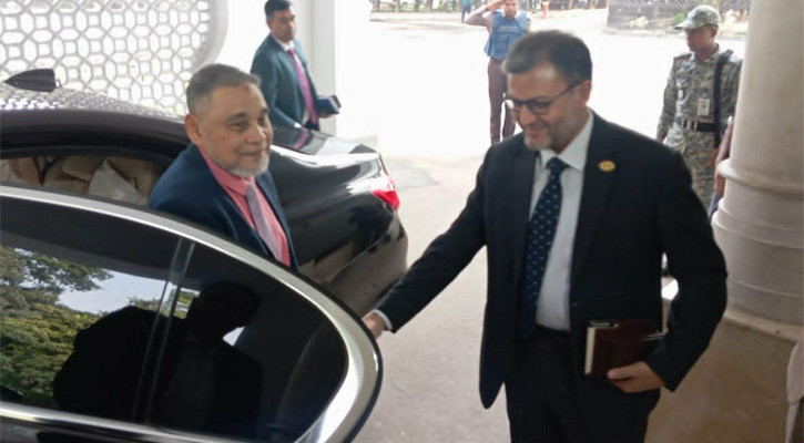 সুপ্রিম কোর্টে সিইসি