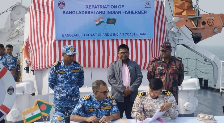 বাংলাদেশি ৩৮ ও ভারতীয় ৪৭ জেলেকে মুক্তি