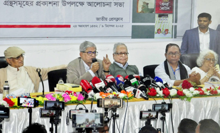 দেশ গঠনের সুযোগ ঐক্যবদ্ধভাবে কাজে লাগাতে হবে: ফখরুল