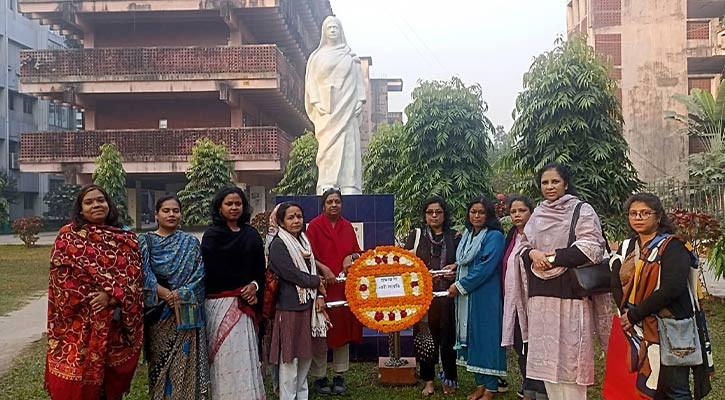রোকেয়া দিবসে নারী সংহতির শ্রদ্ধাঞ্জলি