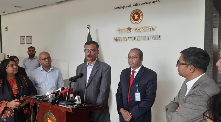 ভারতকে বাদ দিয়ে দ. এশিয়ার নয়া ব্লকে বাংলাদেশ চাইলে যেতে পারে: পররাষ্ট্র উপদেষ্টা