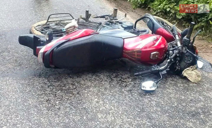 টমটমের সঙ্গে সংঘর্ষে প্রাণ গেল মোটরসাইকেল ২ আরোহীর