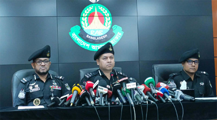 বিচ্ছিন্ন অপরাধ দমনে র‌্যাবের কঠোর অবস্থান