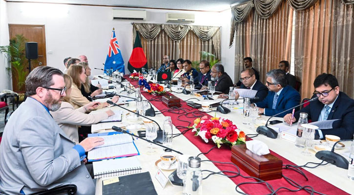 বাংলাদেশিদের জন্য ওয়ার্ক ভিসা পুনরায় চালুর জন্য অস্ট্রেলিয়াকে অনু‌রোধ