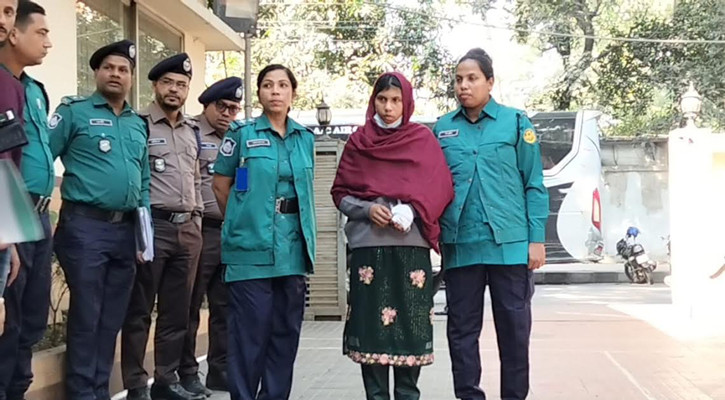 লুকিয়ে রাখা সুইচ গিয়ার দিয়ে মা-মেয়েকে হত্যা করে গৃহকর্মী আয়েশা