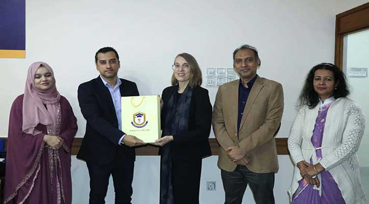 সিআইইউতে যুক্তরাষ্ট্রে উচ্চশিক্ষা ও এক্সচেঞ্জ প্রোগ্রাম নিয়ে সেশন