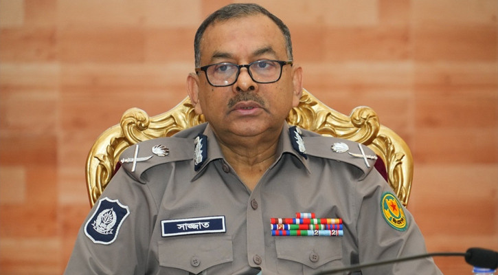 ওসমান হাদীকে গুলি করা সন্ত্রাসীদের ধরতে সাঁড়াশি অভিযান শুরু: ডিএমপি কমিশনার