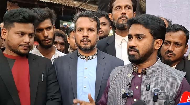 স্বরাষ্ট্র উপদেষ্টার পদত্যাগ চাইলেন রাশেদ খান