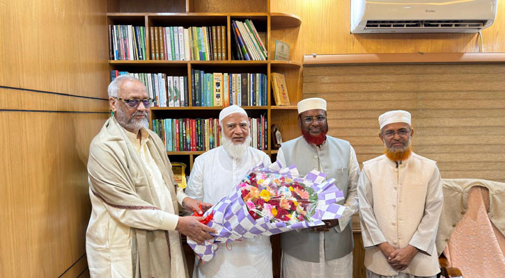 জামায়াতে যোগ দিলেন মেজর (অব.) আক্তারুজ্জামান