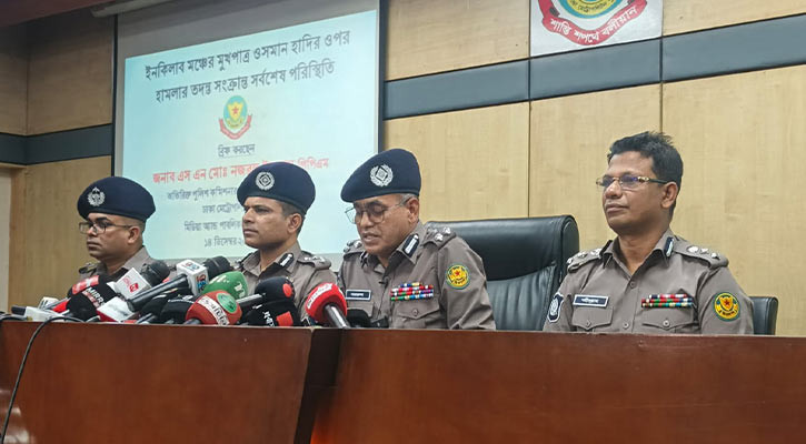 ওসমান হাদিকে গুলি: সীমান্ত পারাপার চক্রের দুজন গ্রেপ্তার