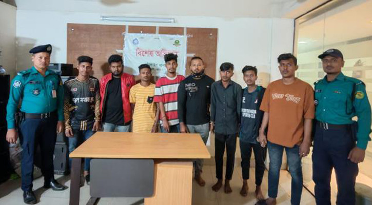 মিছিলের ঘটনায় নিষিদ্ধ যুবলীগের ৮ কর্মী গ্রেপ্তার