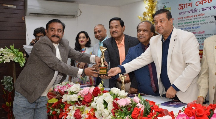 ট্র্যাব অ্যাওয়ার্ড পেলেন অভিনেতা শামীম জামান