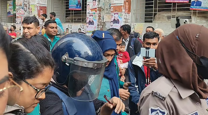 যুবদল নেতা হত্যা: সুব্রত বাইনের মেয়ে ৫ দিনের রিমান্ডে