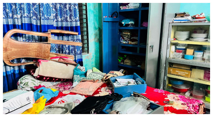 দিন-দুপুরে প্রবাসীর বসতঘর থেকে টাকা-স্বর্ণালংকার লুট