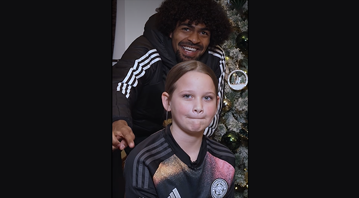 হামজার সঙ্গে দেখা করে স্বপ্নপূরণ হলো ইংলিশ শিশুর