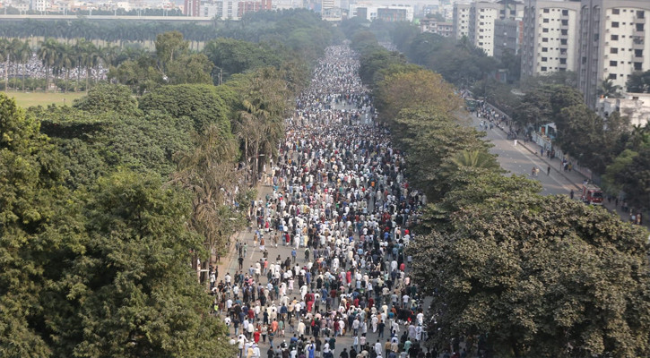 ওসমান হাদির জানাজায় প্রধান উপদেষ্টা, রাজনৈতিক দলের শীর্ষ নেতারা