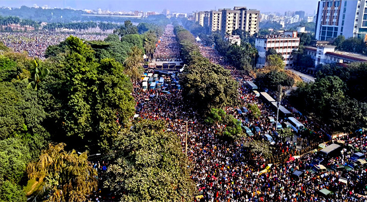 খালেদা জিয়ার জানাজায় বিপুল উপস্থিতি বিএনপির নির্বাচনে জোয়ার এনেছে