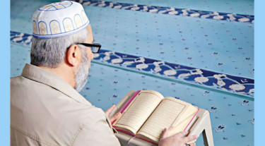 ঈমানের স্বাদ আস্বাদনের তিনটি নববী মানদণ্ড