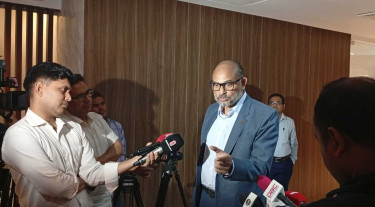 জ্বালানি তেলের অর্থ জোগান দেওয়াটাই বড় কাজ: প্রধানমন্ত্রীর অর্থনৈতিক উপদেষ্টা