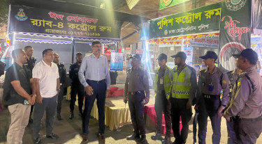ঈদযাত্রায় নিরাপত্তা নিশ্চিতে মধ্যরাতেও মাঠে ডিএমপি কমিশনার