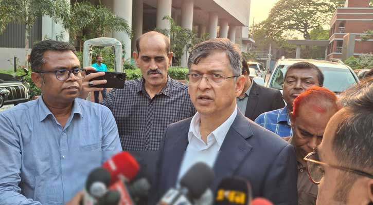 এপ্রিলের মধ্যে ঢাকার যানজট সমস্যা অনেকটা নিরসন হবে: স্বরাষ্ট্রমন্ত্রী