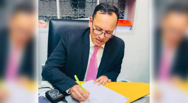 সাংবাদিক থেকে রাষ্ট্রের প্রধান আইন কর্মকর্তা