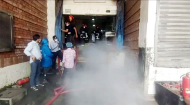 চট্টগ্রামে কোল্ড স্টোরেজে আগুন