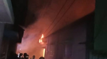 সৈয়দপুরে ৬ পরিবারের সব পুড়ে ছাই