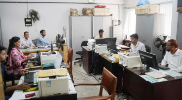 প্রধানমন্ত্রীর ঝটিকা পরিদর্শনে তৎপরতা বেড়েছে সচিবালয়ে