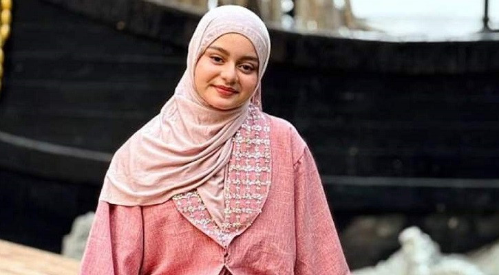 বাগদান সম্পন্ন, বিয়ে কবে জানালেন লুবাবা