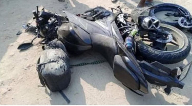 কক্সবাজারে পিকআপের সঙ্গে মুখোমুখি সংঘর্ষে দুই বন্ধু নিহত