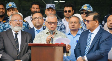 মধ্যপ্রাচ্যে নিহত মামুনের মরদেহ গ্রহণ করলেন প্রবাসী কল্যাণ মন্ত্রী