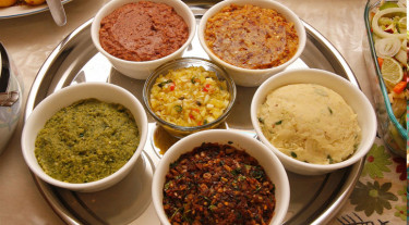 তৈরি করুন মজার সব ভর্তা