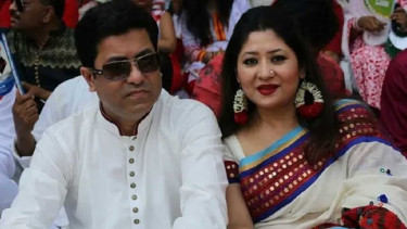 তাপস ও তার স্ত্রীর ছয়টি ক্রেডিট কার্ড ব্লক