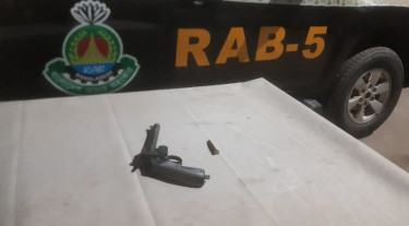 রাজশাহীতে র‍্যাবের বিদেশি অস্ত্র উদ্ধার