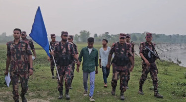 পঞ্চগড় সীমান্তে আটক ২ কিশোরকে ৮ ঘণ্টা পর ফেরত দিল বিএসএফ