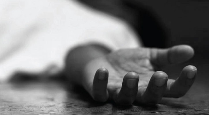 প্রেমিকার রহস্যজনক মৃত্যু: প্রেমিক পলাতক