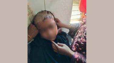 মাগুরায় গুজব রটিয়ে গৃববধূকে ন্যাড়া করে দিয়েছে শ্বশুর বাড়ির লোকজন, শাশুড়ি আটক
