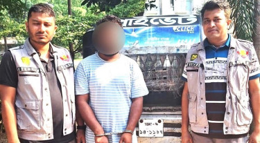 রমনায় চোরাই সিএনজিসহ প্রতারক চক্রের সদস্য গ্রেপ্তার