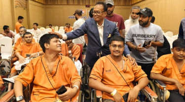থাইল্যান্ডে চিকিৎসাধীন জুলাই যোদ্ধাদের খোঁজ নিলেন বিজ্ঞান ও প্রযুক্তি মন্ত্রী