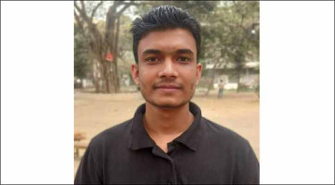 ছাত্রলীগ কর্মীকে টিএসসি থেকে আটক, থানায় সোপর্দ