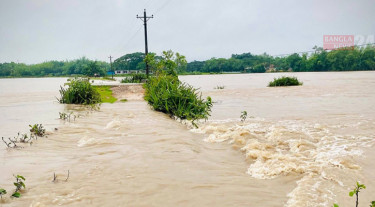 পাহাড়ি ঢল ও উজানের পানিতে মৌলভীবাজারের নিম্নাঞ্চল প্লাবিত