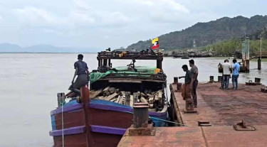 এক বছর পর টেকনাফ স্থলবন্দর সীমান্ত বাণিজ্য শুরু
