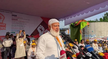 শ্রমিকদের উপেক্ষা করে কোনো সমাজ টেকসই হতে পারে না: জামায়াত আমির