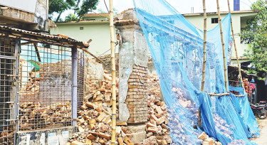 পুঠিয়া রাজবাড়ির ঐতিহাসিক ভবন ভাঙা নিয়ে জিডি, তদন্তে যাচ্ছে পুলিশ