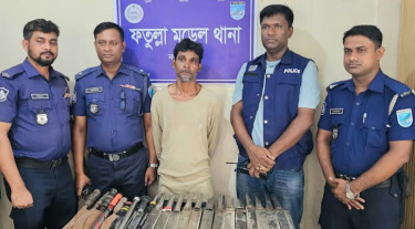 ফতুল্লায় আসামি ছিনতাইয়ের ঘটনায় বিপুল দেশীয় অস্ত্রসহ গ্রেপ্তার ১
