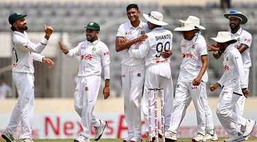 জয়ের সুবাস পাচ্ছে বাংলাদেশ