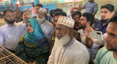ঝিনাইদহে বাজারে মনিটরিং করলেন এমপি