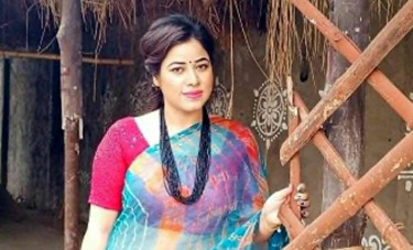 ‘কথিত’ চিত্রনায়িকার বিরুদ্ধে অপহরণ মামলা